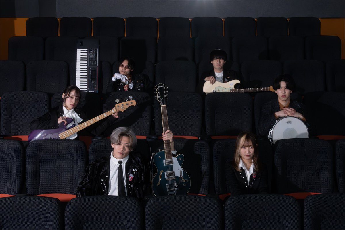 aino_momo_'s tweet photo. Captain Pop CROWN さんの
First Single  『POP CORN』

お衣装で携わらせていただきました🚢🍿⸝⋆
素敵な作品のお手伝いができてとっても嬉しいです⟡.·

MV公開されてます！みんな絶対聴いてね！！！

#POPCORN 
#CaptainPopCROWN https://t.co/TrlqtWjK5p