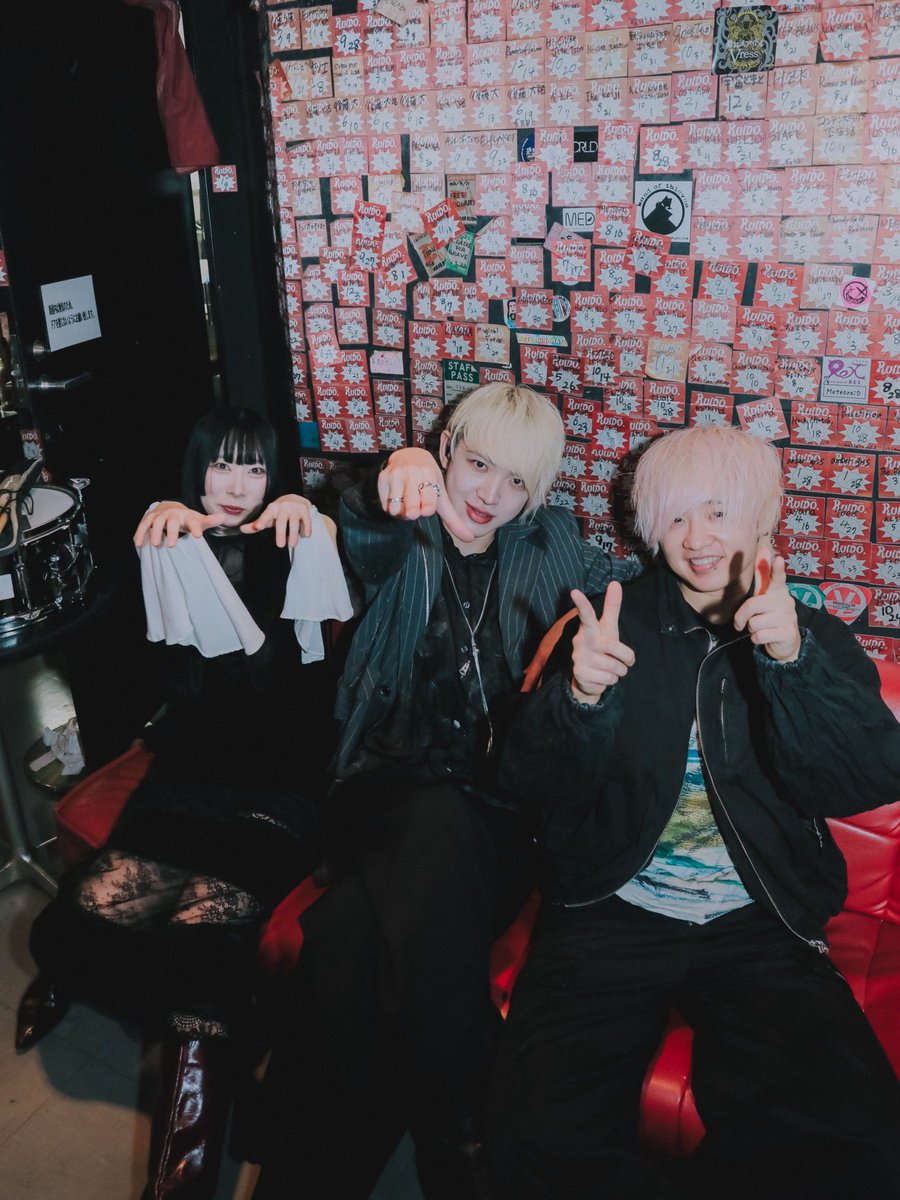 michan_628's tweet photo. ワンマンツアーまもなく開始🐈‍⬛
初日は8/22（土）名古屋ell.SIZE！
過去最高のそこに鳴るを全国へ届けに行くので是非観に来てください🩶

https://t.co/u6lebO8zQD https://t.co/6LQOsrjkdl