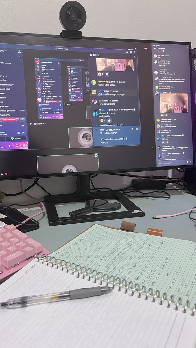 clevvnq's tweet photo. forgot to post ts, not looking at the charts yesterday, just taking notes from ronan and goes to sleep, long ahh 3+ hours stream😭

#ronan3monthschallenge https://t.co/Xhkut5xwjr