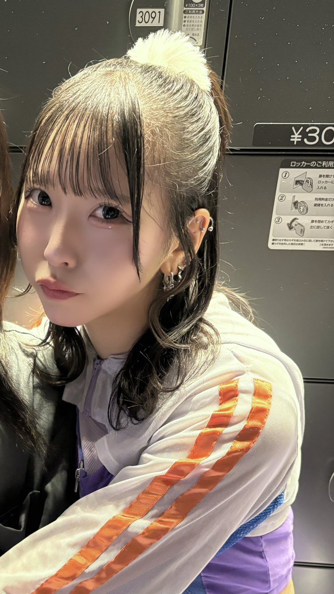 v3_kbl's tweet photo. 愛は伝えなきゃ届かない 恋してる証拠にここで

 #みてみて雲丹ちゃん https://t.co/IPsN6P7AXJ