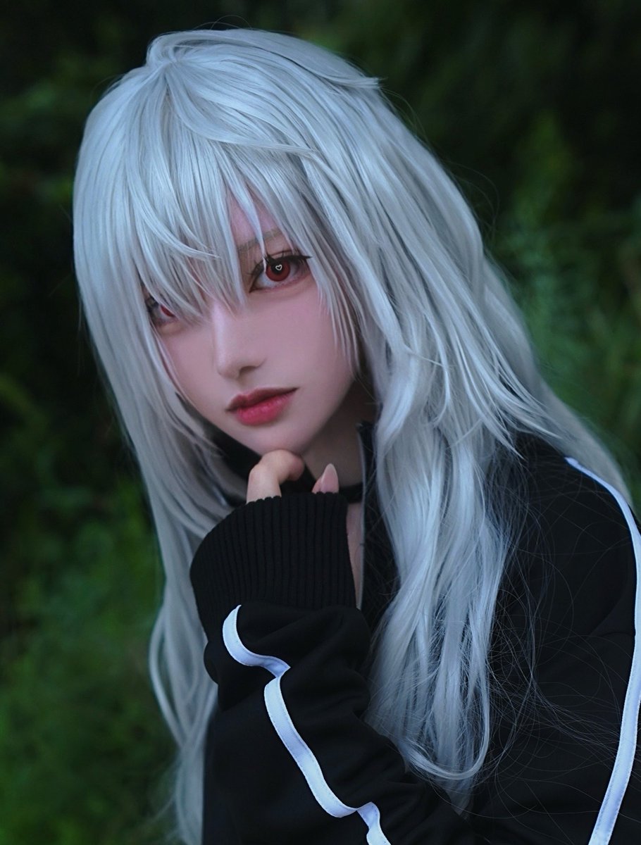 SUMMERxRRR's tweet photo. 比較 https://t.co/6wHyVYKlXR