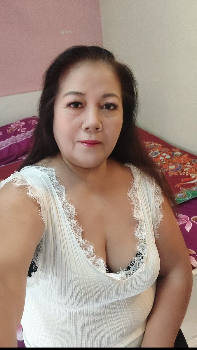 fahsaii6226's tweet photo. สวัสดีค่ะหมอจอยนวดอิสระเสรีไทยซอย 9ใครสนใจนวดสอบถามได้นะคะมีนวดน้ำมันนวดผ่อนคลายนวดออยรีดเส้นค่ะใครสนใจทักได้นะคะหมอว่างค่ะโทรและ ID 092-781-2134 https://t.co/MZg8LzoFlX