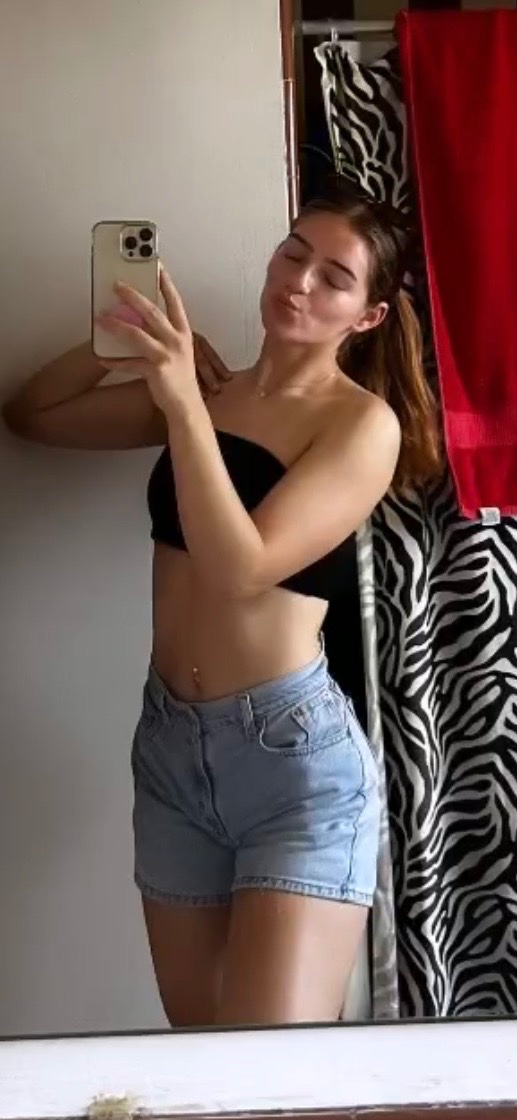 Popissmee7's tweet photo. Nutty Skylar💦🫟please #cumtributeِs I’ll feed https://t.co/EeCsMNXisK