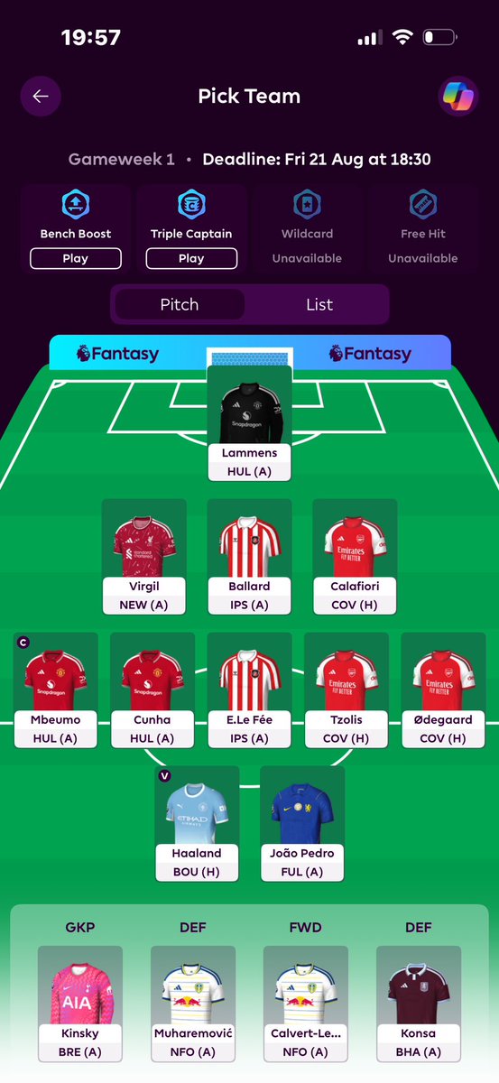 Footyhub8's tweet photo. @Utd_rona https://t.co/ZLXU74oQ3j