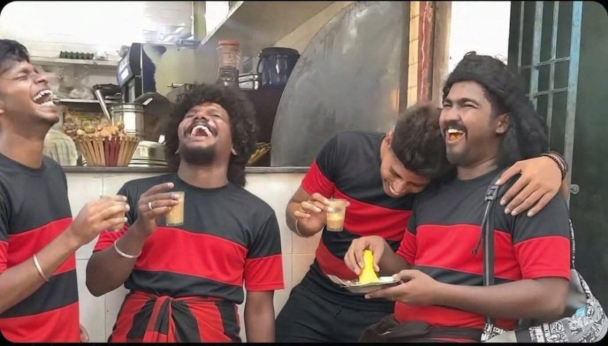 AravindRajaOff's tweet photo. ஆறு மணிக்கு மேல சந்திச்ச ரெண்டாவது ஆளு அமித்ஷா.

அப்ப மொத ஆளு?

அவங்களும் ஷா தான்.🔥🔥 https://t.co/vrr8Md3rB8
