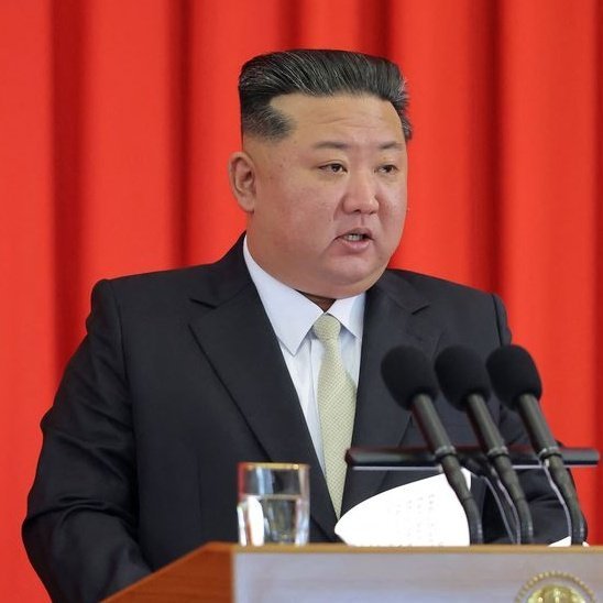 TV_North_korea's tweet photo. Breaking 🚨🚨:
Leader Kim:
I love the Iranians, the Mexicans, I love the Brazilians and the Russians, I love the Canadians and the Colombians, I love the Yemenis and the Venezuelans, and I love everyone who hates Israel and America.. https://t.co/umjgvXEJuS