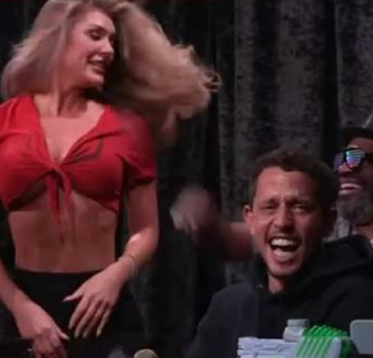 dylanbyc's tweet photo. Hear me out... Once you see it you cant unsee it. @TonyHinchcliffe https://t.co/NjkcvKb2bv
