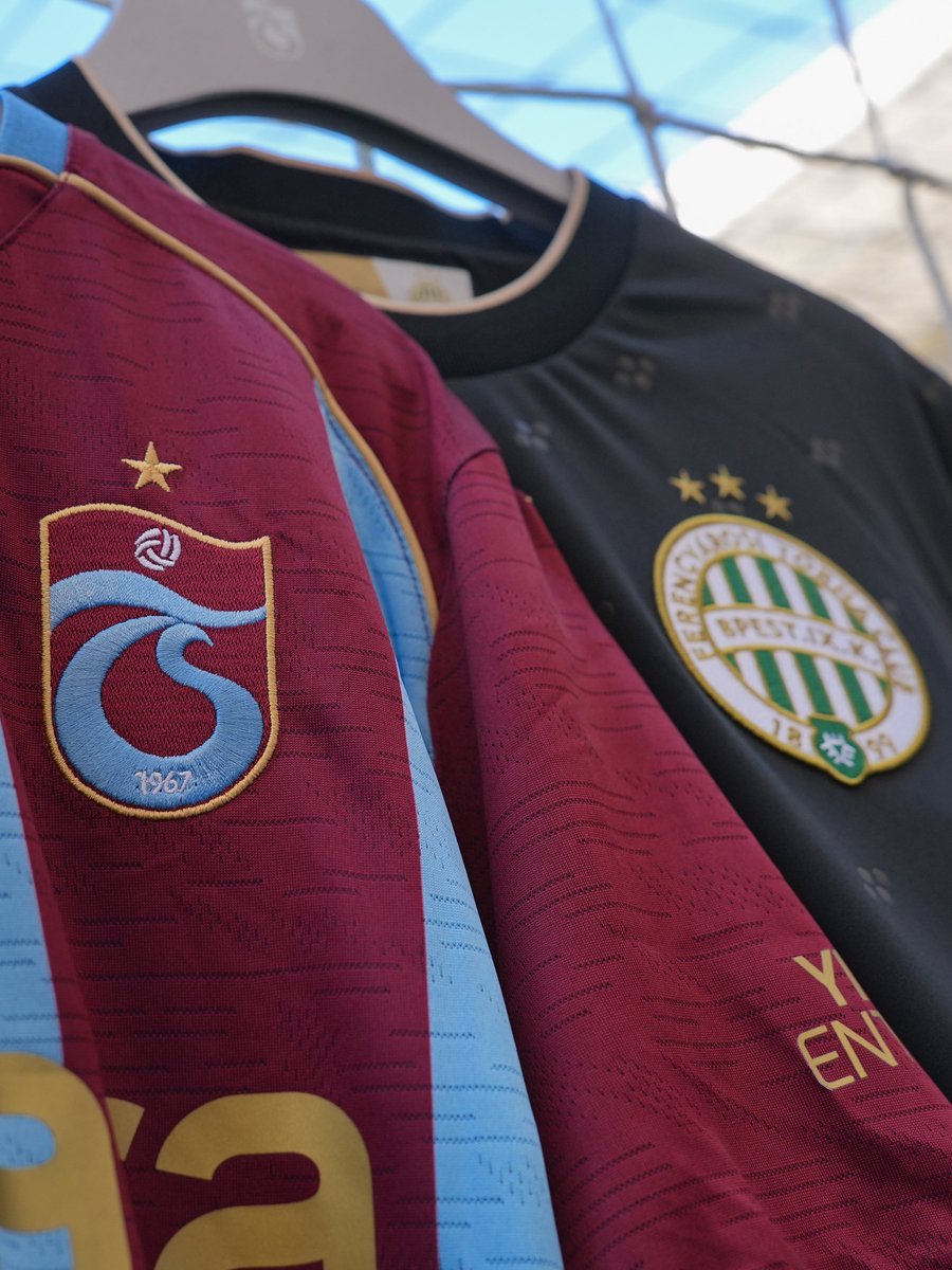 Trabzonspor's tweet photo. Trabzonspor 🤝 Ferencvaros 

#TSvFTC https://t.co/MCTGFjgCVw