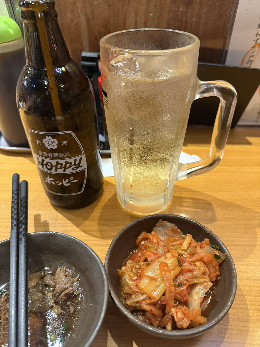 massasa5's tweet photo. 連休最終日は上野でベロ飲み🍺
解散した後も1人でぼっち飲み。
リフレッシュしました。
明日から仕事頑張るぞー💪 https://t.co/WF8tWv272S