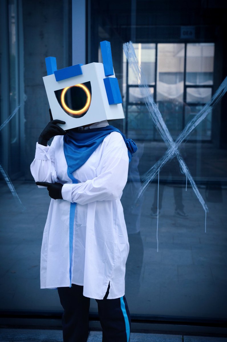 qingpailing's tweet photo. [I…]
[…recognize the light in you eyes…]

Hand Made By:@Litttle_fish 
Prototype:Me
Prophet Bot:@CrearnSnow
 
#OneshotGame #Oneshot https://t.co/d9UOSBKjGS