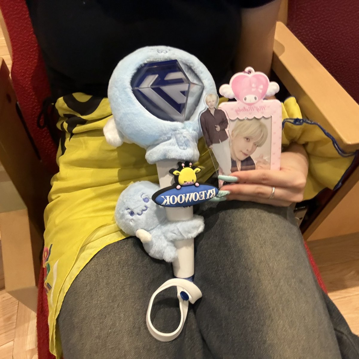 SJ___0621's tweet photo. 2日間黄色を取り入れたコーデ💛黄色めちゃくちゃ悩んだんだけど上手くいった(๑˃̵ᴗ˂̵)و ﾖｼ! https://t.co/dfpsHX4Osp