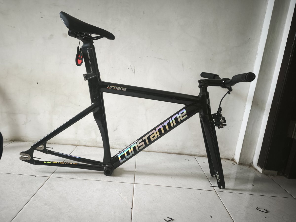 shaddiqqq's tweet photo. WTS

Crankset intro 7 air cannon 49 T like new pemakaian low km
2.6 aja 

Frameset Constantine Urbane size 49 

Detailny Dm aja..
#fnfjb https://t.co/hjDBSEreng