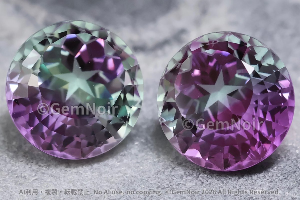 gemnoir2020's tweet photo. 明日はこの水の魔石たちを出品していきます🌟✨
仲良しで良き☺️

#水の魔石 https://t.co/KhZX01UgtF