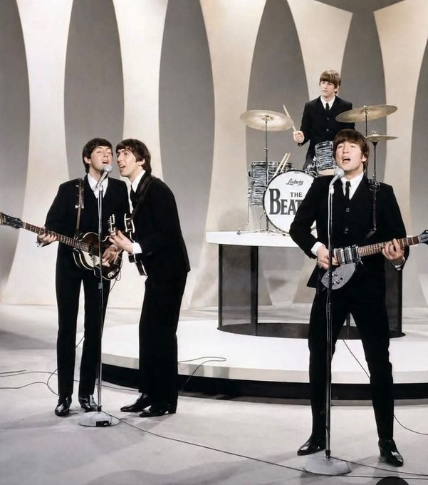 BeatlesArchive2's tweet photo. The #Beatles via @shamrockpaul https://t.co/qeg3zvz3RD