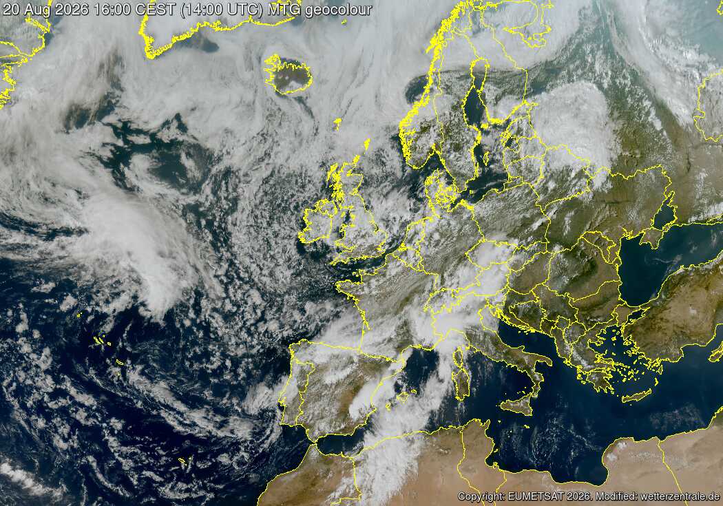 MMmarco0's tweet photo. Sentite l’aria più pesante? È il fronte che sta entrando.

Amici delle regioni centro-settentrionali che non siete stati ancora coinvolti dalle piogge, serve solo ancora un po’ di pazienza L’immagine satellitare è abbastanza chiara con il fronte perturbato in avanzamento e nelle prossime 24-36 ore tenderà a interessare buona parte del Centro-Nord, portando piogge, rovesci, temporali e un calo termico più evidente soprattutto sulle regioni settentrionali. In queste ore qualcuno potrà avvertire un aumento dell’umidità e una sensazione di aria più pesante ma è normale. 

Spesso, prima dell’arrivo di un fronte, l’atmosfera richiama aria più umida nei bassi strati, il cielo si carica, la ventilazione cambia e la sensazione può diventare temporaneamente più afosa, anche se il peggioramento è ormai vicino. Prima aumenta l’umidità, poi arrivano nubi e rovesci, poi entra aria meno calda e solo dopo si comincia a percepire davvero il calo termico. 

Il fronte c’è, sta avanzando e nelle prossime ore molte zone del Centro-Nord entreranno finalmente in una fase più instabile e meno calda.