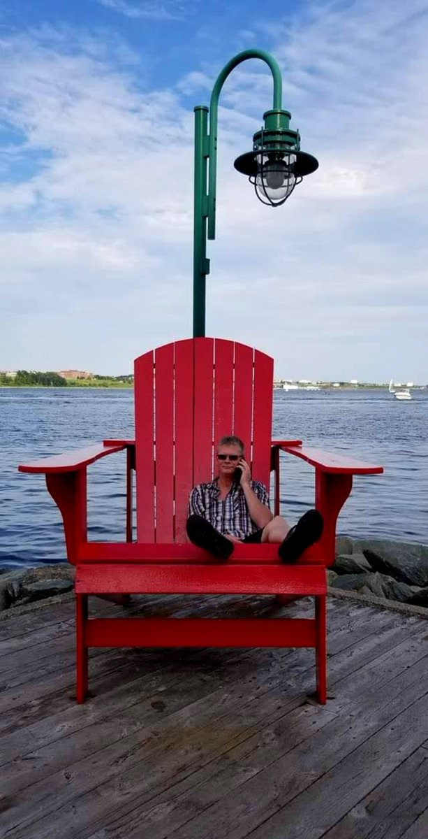 LindaPeters64's tweet photo. @obligatraveler @t_jh2009 @travelstustring @TravelAtWill @roto1957 @Jessicawhippl17 @KettleAndTravel @danielrbates82 @Elizabcullen @LizzieHelenMay Relaxing is an integral part of travel.
* Kayaking through the clouds, along a picturesque river, Pitt Meadows, B.C.
* Hanging in a Hammock, Big Island, Hawaii.
* Snug as a bug in a Rug, after pool time.
* Enjoying a seat, in Halifax, Nova Scotia. ๐
#Top4Theme #Top4Relaxing https://t.co/FN8xzJGfvi