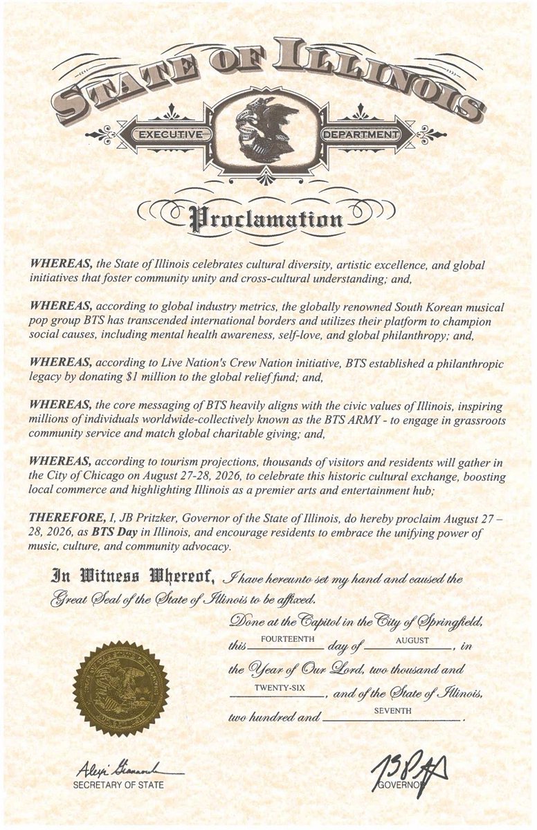 btschartsxdaily's tweet photo. [NEWS] August 27 &amp; 28 is declared as “BTS Days” by The Government of Illinois JB Pritzker  in celebration of #BTS's two sold-out shows at Soldier Field! 🇺🇸 https://t.co/CdyNsxJmQ6