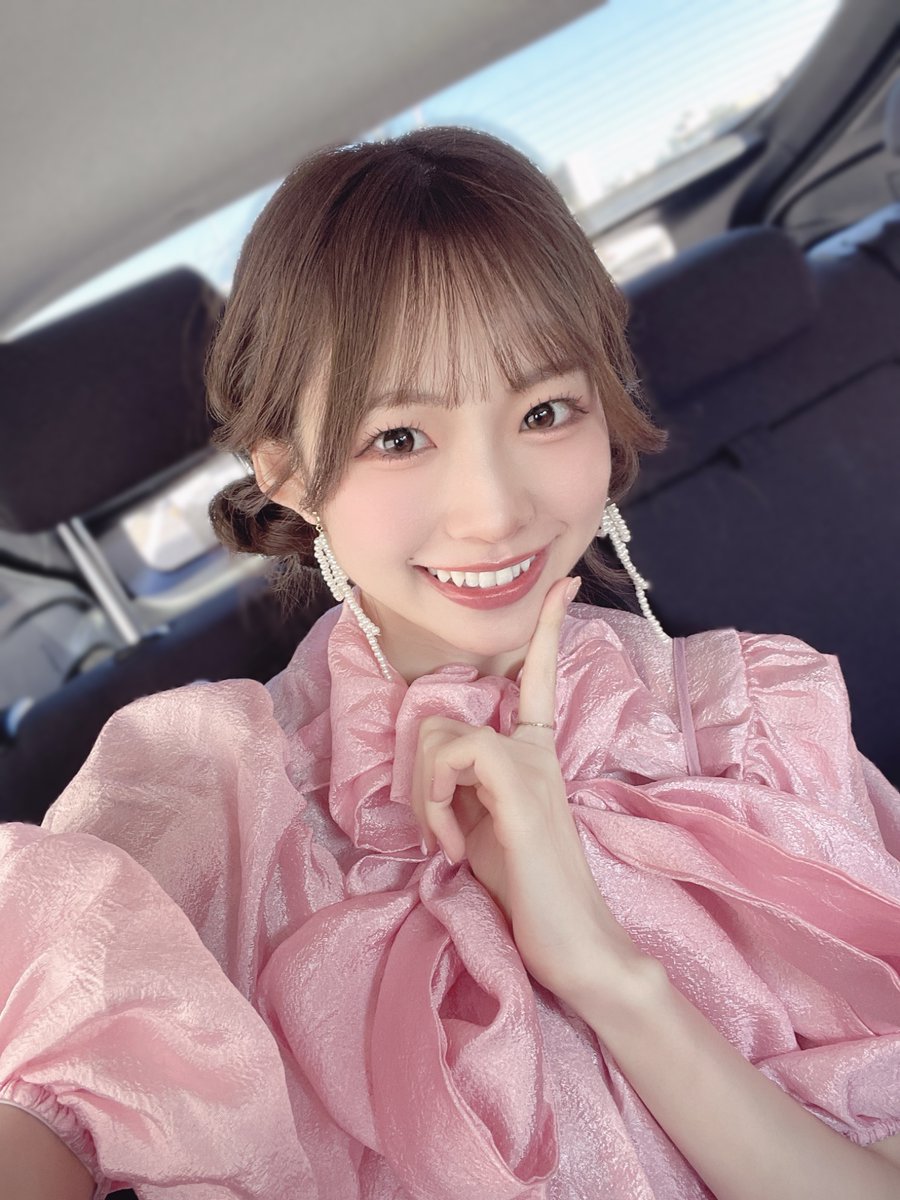 Yb_s_a_y_a's tweet photo. お仕事行ってくるよ〜🎀
#おはもにみんなもふぁいと https://t.co/sK1e5bEHxp