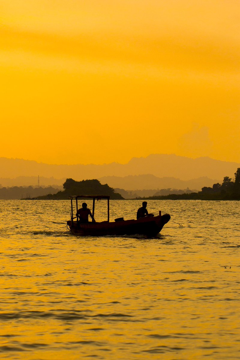 Ssayeedbm's tweet photo. Golden Hour Photographs from Bangladesh 🇧🇩 

Share your Golden Hour Photographs 📸 https://t.co/rL5Pg24AsG