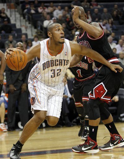 Philthyman9's tweet photo. @BleacherReport Boris Diaw https://t.co/JEONjk39KV