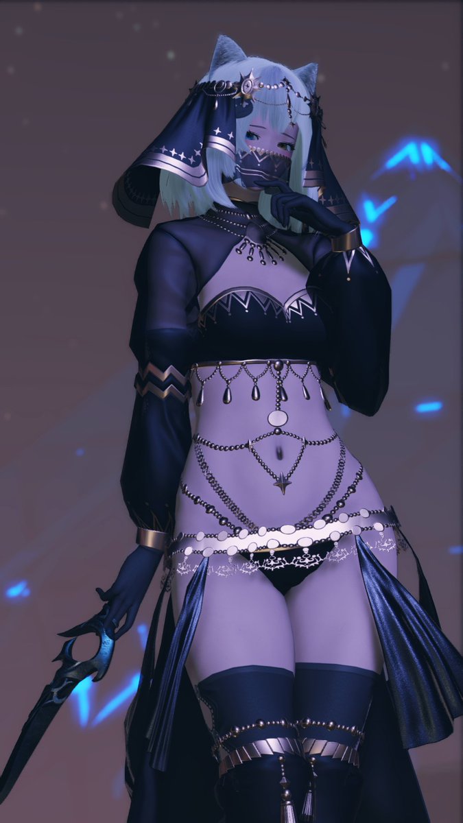 Big9869's tweet photo. Very interesting outfit https://t.co/COjFSaIcKo