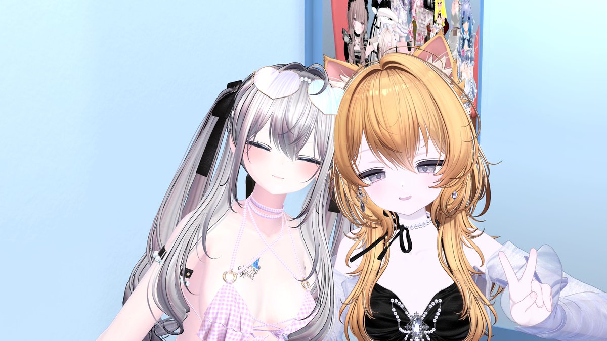 wabisukevrc's tweet photo. #ツンデレ・クーデレカフェIxia アフター行ってきました！
クロエさんの妹・キャンディちゃんと初めましての挨拶をしてきました。お姉ちゃん田舎に帰っちゃったみたい…

じりあさん、店長さんとのツーショに、6人での集合写真。アフターだけでも楽しかった！店長との写真ですごい半目なのが唯一の後悔 https://t.co/TXxMLIypbx