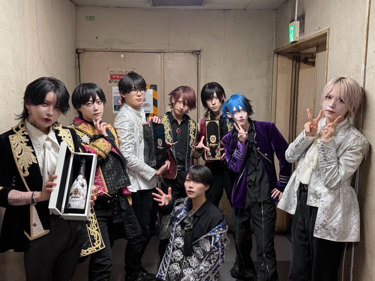menscafe_live's tweet photo. 【メンズコンカフェ頂上決戦vol.2 @WARP SHINJUKU】

6番手は『EMPIRE』でした✨

会場を盛り上げていただき、
ありがとうございました！🔥

#メンズコンカフェ
#メンズコンカフェ頂上決戦 https://t.co/YEuPl4meuD