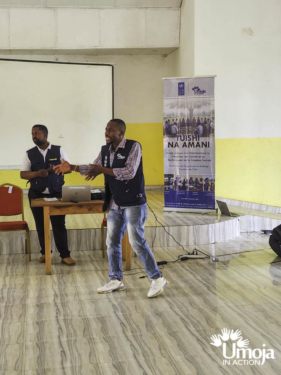 umojainaction's tweet photo. Atelier de formation à BUNIA sur la gestion des Associations Villageoises d'Épargne et de Crédit (AVEC) pour le compte du projet« TUISHI NA AMANI »avec Umoja in Action (UiA) sous le financement du Programme des Nations Unies pour le Développement (PNUD) #Avec #Bunia https://t.co/cKRUJMK536