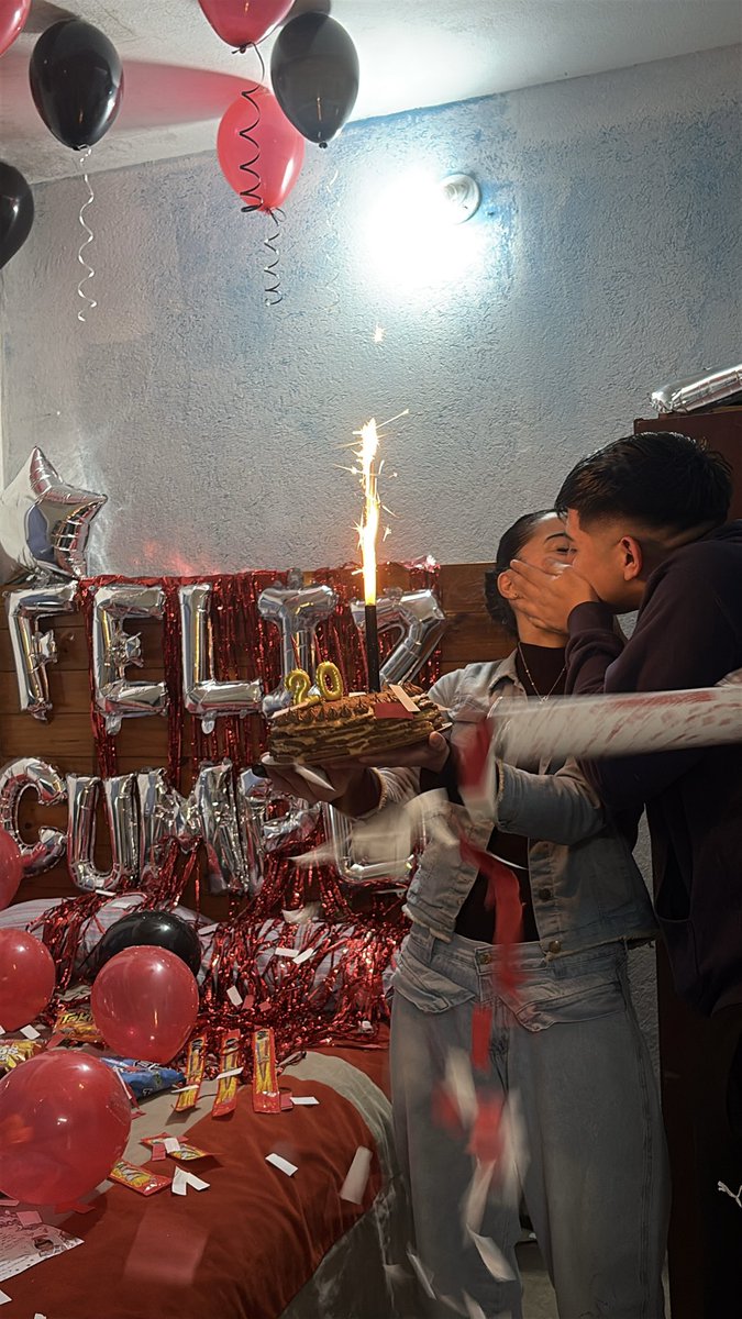prichuu_gomez's tweet photo. Cumpleaños de mi patito❤️ https://t.co/YlPkcQ7V4f
