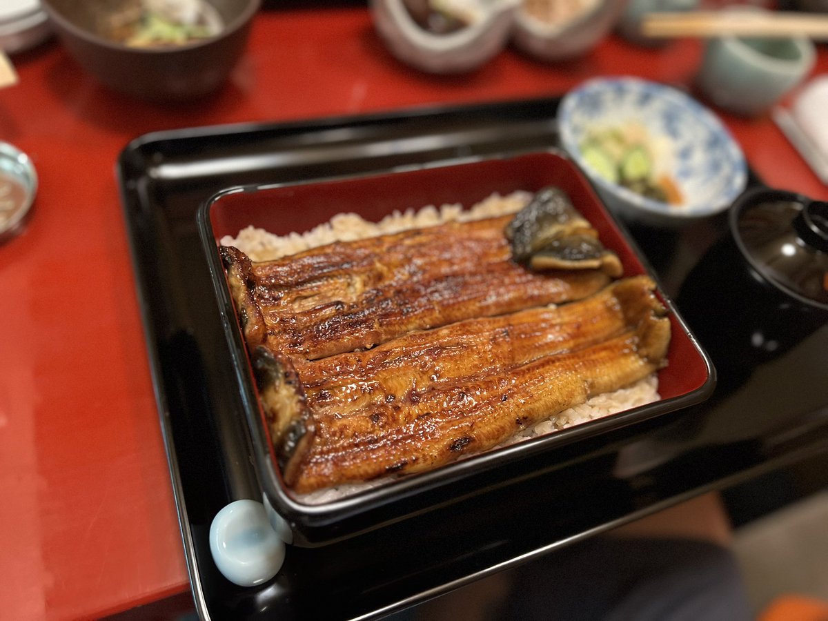 hamashimadesu's tweet photo. ベトナム🇻🇳からタイ🇹🇭
無事日本帰国日本料理美味しい🤤
腹痛オンパレードが始まってるため
もう少しおやすみします💤
#ゴールデンホイヤー https://t.co/5o5vEtukTZ