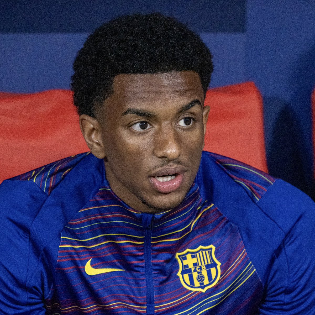 TouchlineX's tweet photo. 🚨 𝗡𝗘𝗪: Manchester United have held talks with Alejandro Baldé’s representatives.

The Spanish left-back is happy at Barcelona.

— @FabrizioRomano https://t.co/7DxgeYB0Ki