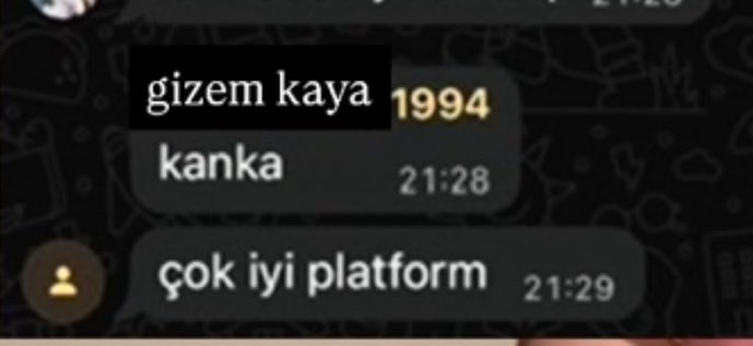 ayswaitt's tweet photo. Hayati boyunca toplam 10 film izleyen arkadasimizi bile letterboxda sokmaya calisirken https://t.co/5r8OziubeL