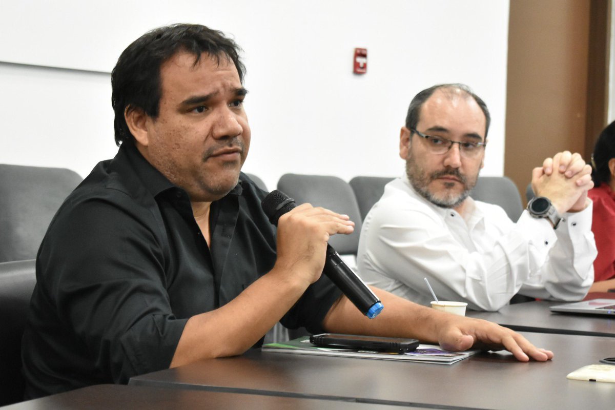 FictESPOL's tweet photo. 🏗️ La FICT abordó tecnologías sin zanja para rehabilitar colectores, como CIPP, pipe bursting y tunelería horizontal dirigida, aplicadas a proyectos de Guayaquil.

🔗 https://t.co/d85FuLM4nj

🌱 ODS 6 | ODS 9 | ODS 11
#FICT #ESPOL #IngenieríaCivil https://t.co/PZzo1o6u8J