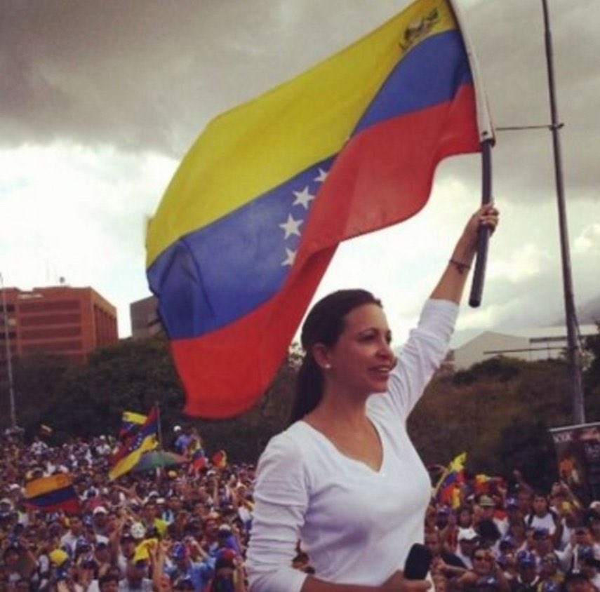 rayvillag's tweet photo. No podemos olvidar quienes lo hicieron posible
La única y verdadera oposición
Seguimos hasta el final https://t.co/kIRmy0zfMb