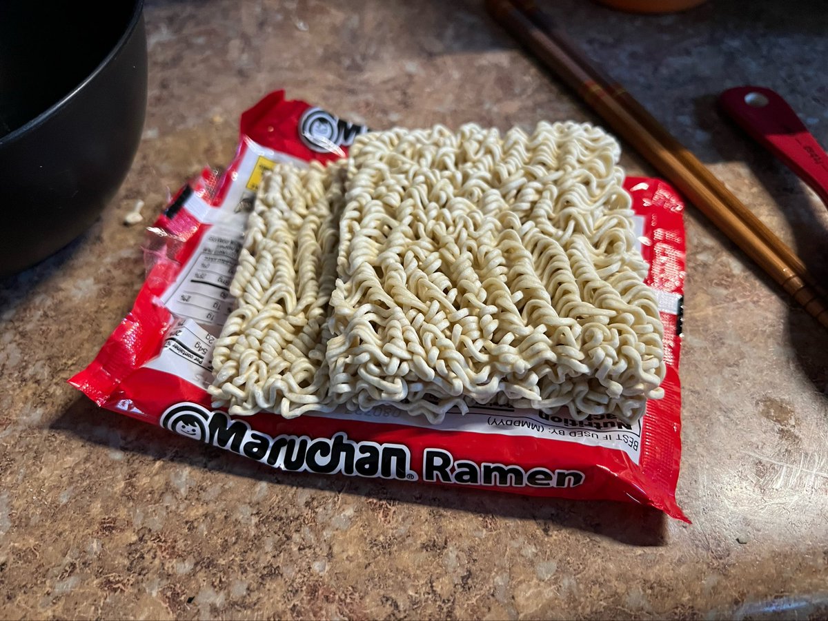 KamiSawZe's tweet photo. Shrinkflation is out of control. https://t.co/I75FvVP6BK