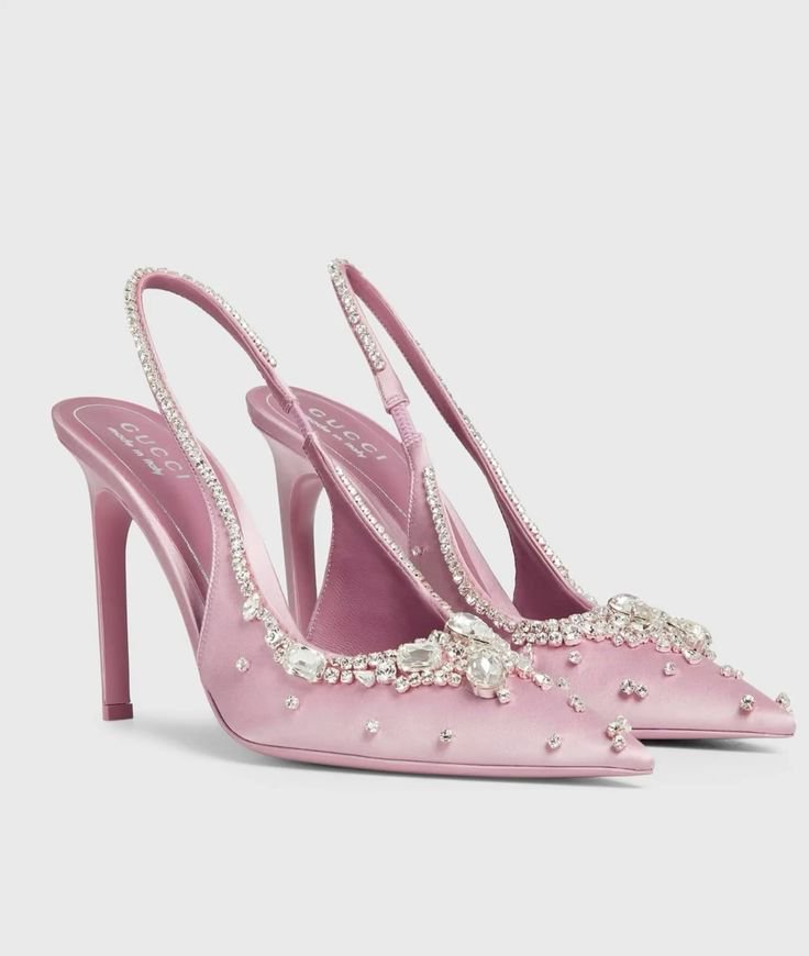 Auralyn0's tweet photo. Gucci https://t.co/Uhpvj5iBLs