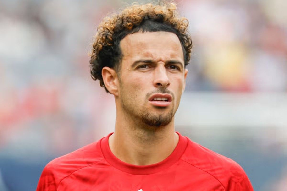 DataMB_'s tweet photo. 🔵⚫️ Curtis Jones (Liverpool → Inter Milan)
📊 vs Premier League Midfielders, per 90

◉ Forward passes – 1st
◉ Forward passes completed – 1st
◉ Forward pass ratio – 1st
◉ Short pass completion % – 1st
◎ Passes – 2nd
◎ Passes completed – 2nd
◎ Forward pass completion % – 2nd
◎ Short passes – 2nd
◎ Short passes completed – 2nd
◎ Progressive pass accuracy % – 2nd
◎ Passes to final third – 2nd
◎ Accurate passes to final third – 2nd
◎ Pass completion (to final third) % – 2nd
◎ Touches – 2nd
◎ Progressive passes – 3rd
◎ Progressive passes completed – 3rd
◎ Progressive actions – 3rd

👨‍💼 Top 7 League profile: https://t.co/KCYoJAJJ67