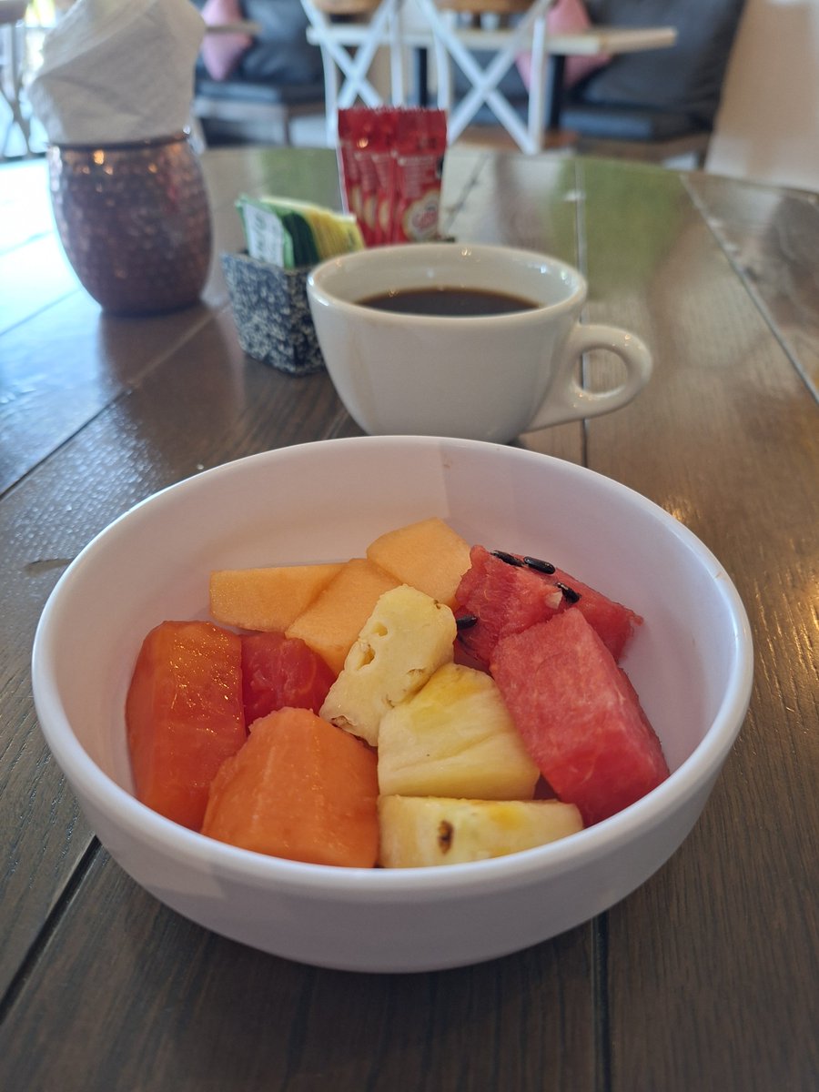 CHALECO25's tweet photo. Desayunito... https://t.co/vagio8mxTn