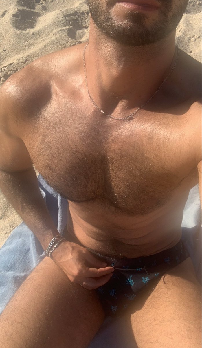 casualchicopt's tweet photo. 💦 https://t.co/Yu4Q8Aijce