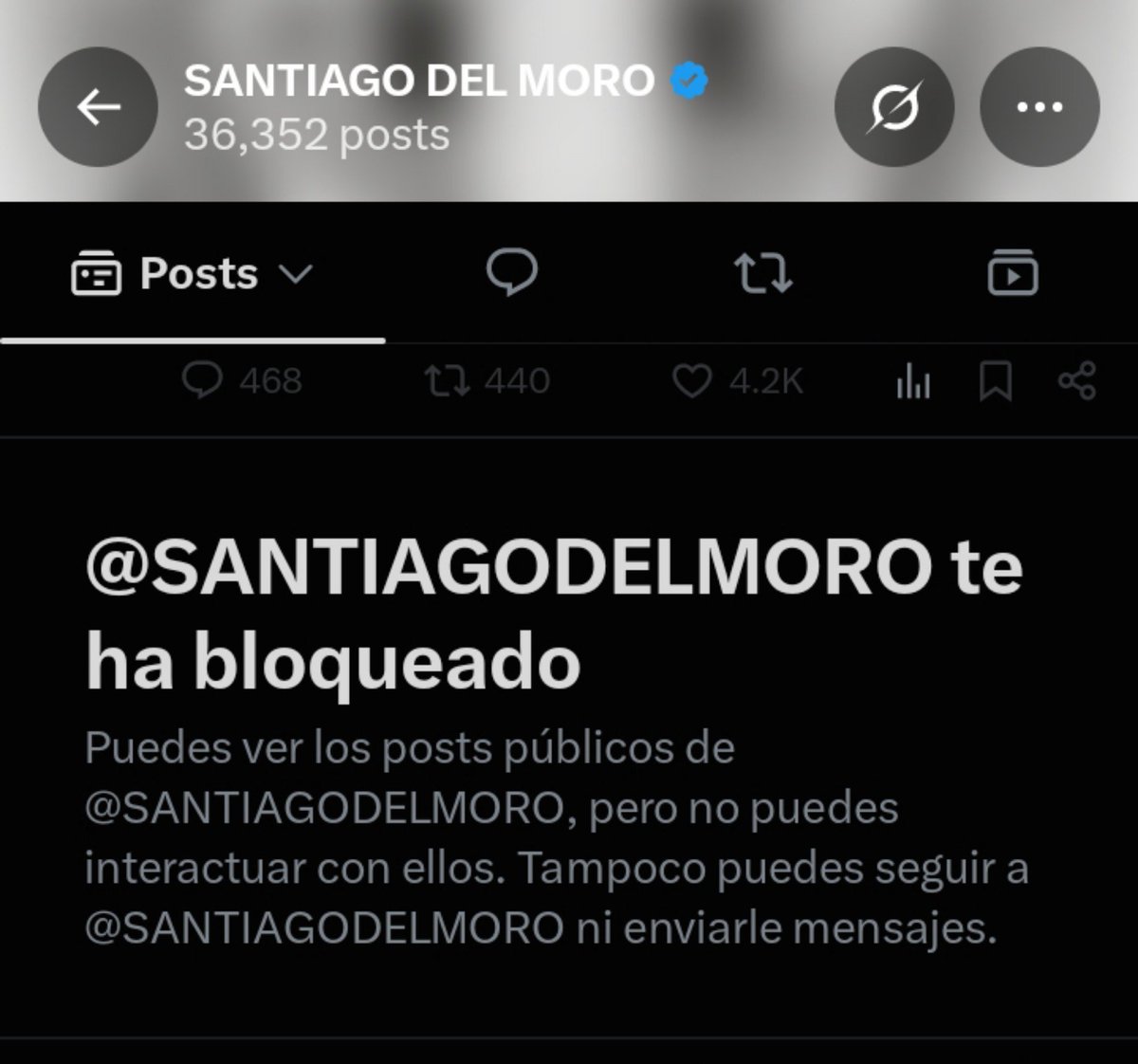 solqueengh's tweet photo. que se termine rapido esta edicion y si vuelven que sea sin santiago del moro que se caga en el formato encima un cagon que no se banca que le digan que es el peor conductor de la television argentina #GranHermano https://t.co/r7bN5m1Ibl
