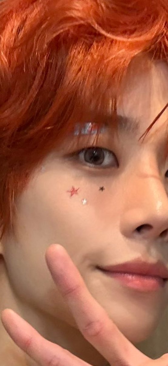 ehdaaa8585's tweet photo. I really need to know how this child hurt his eyebrow 🤦🏻‍♀️😭

#엠제이 #MJ
#Right #Ghosting
#일십일분전 #읽씹일분전
@MJ_offcl https://t.co/wHqGYEUU8t