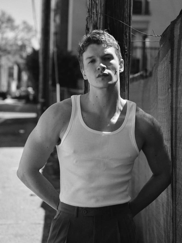 shaneismo's tweet photo. buzz cut you say https://t.co/bveVorRtW0