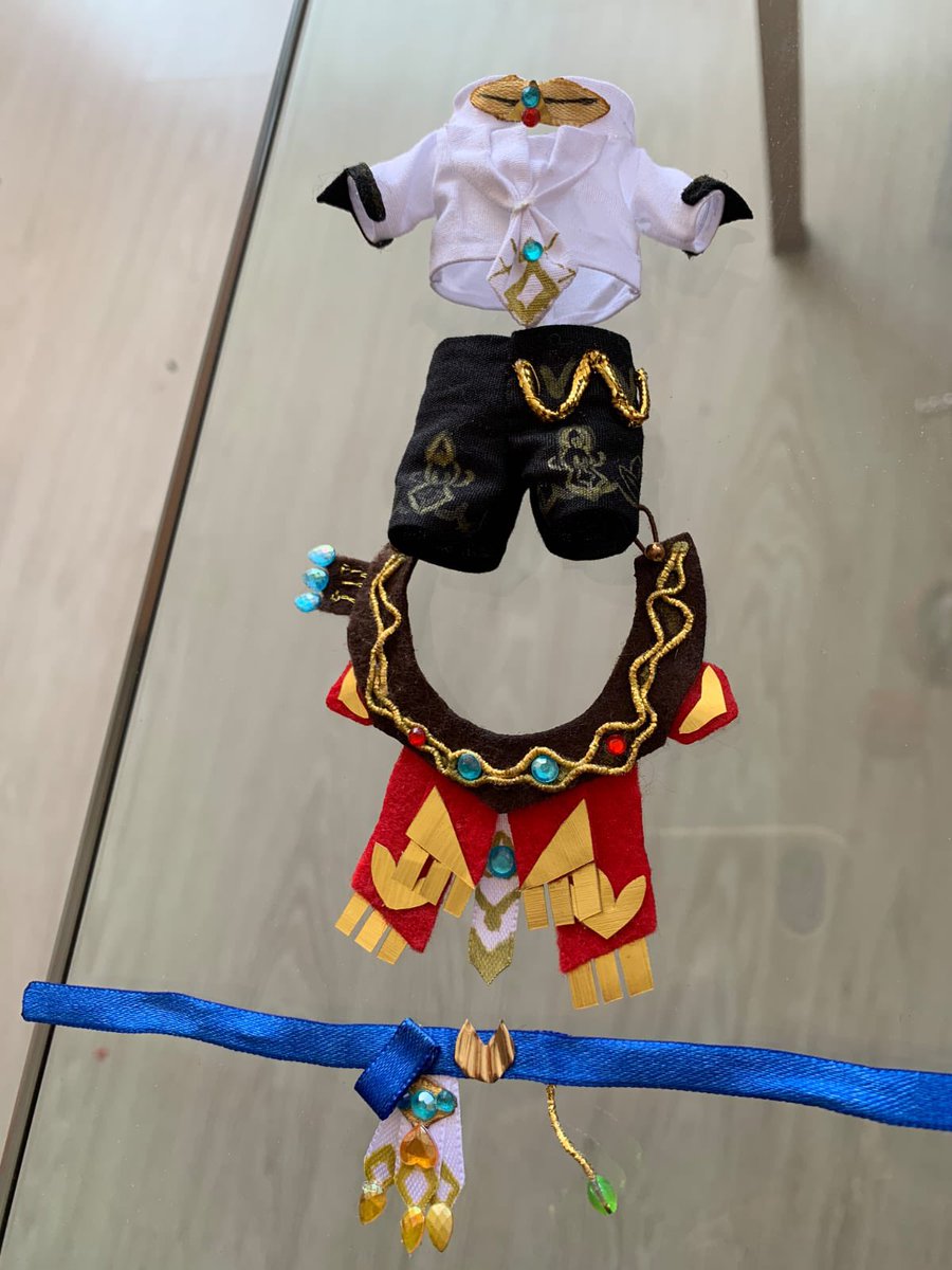 severamce's tweet photo. a roupinha do kaveh que eu encomendei pro meu sylvanian ficou pronta Mano que vontade de chorar https://t.co/HvDTGEBM1p
