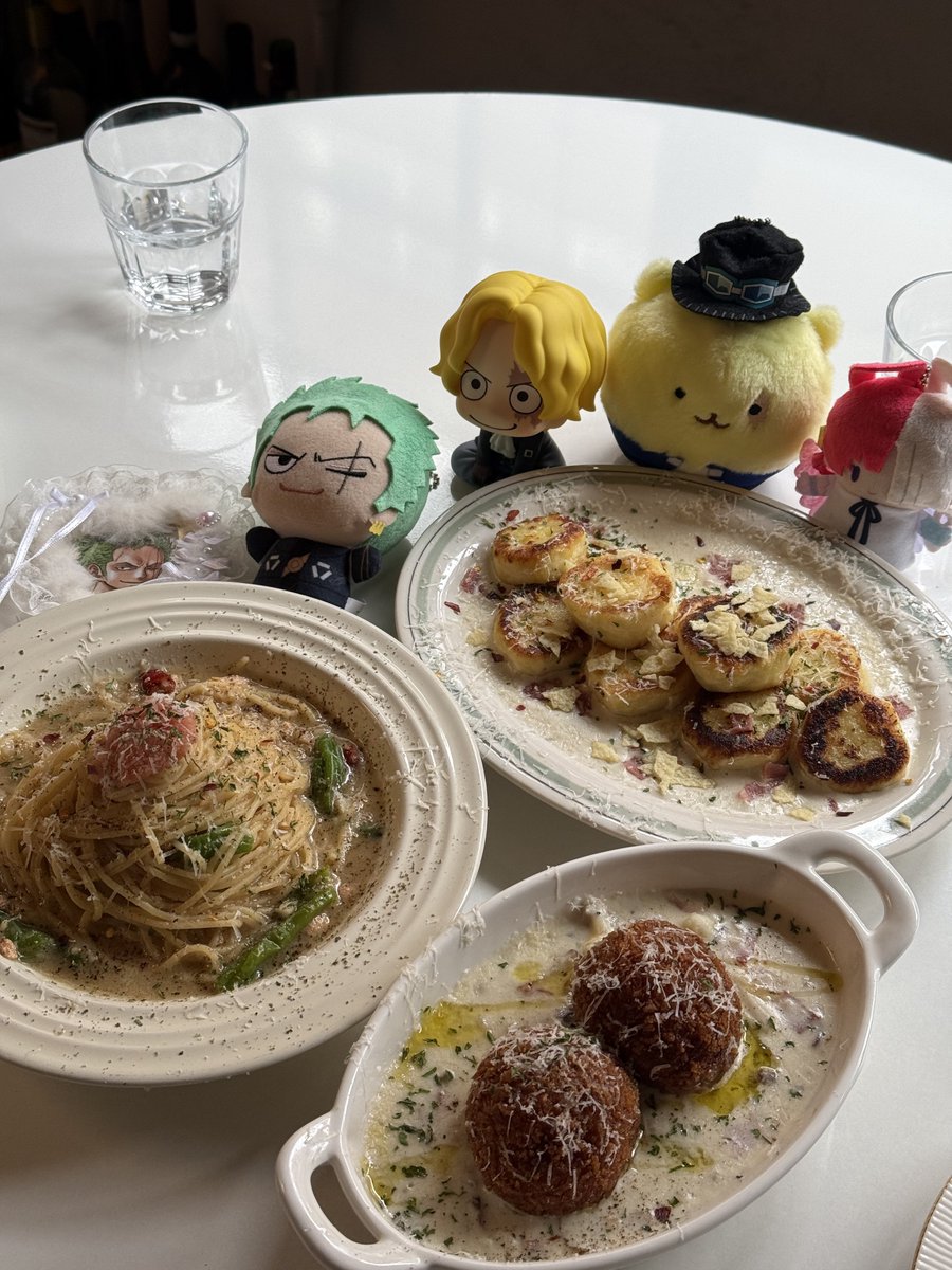 drtkadl's tweet photo. 트친 하실 분  
#트친소 #오타쿠트친소 #일상계트친소

걍 씹덕이애요

https://t.co/4dpR8rrvan https://t.co/wozIoR8fqJ