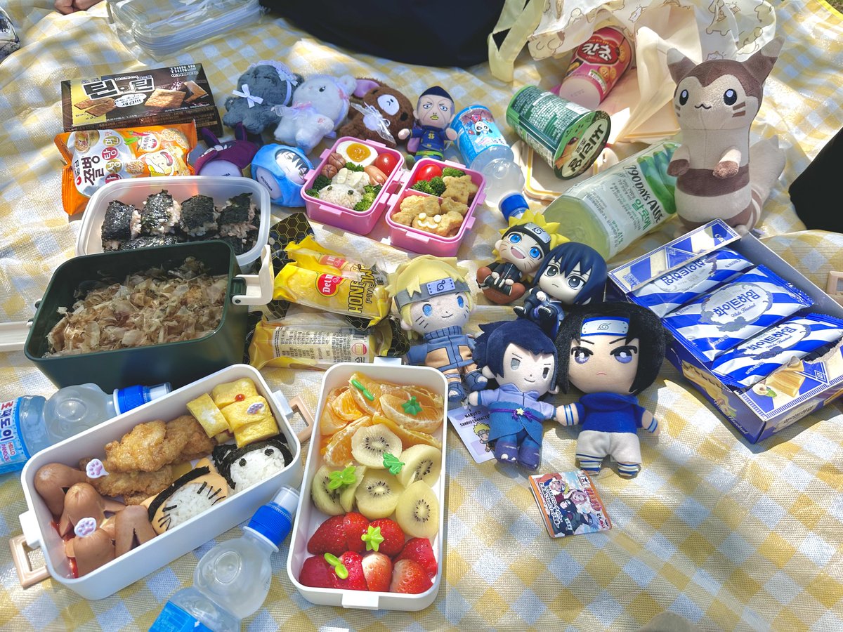drtkadl's tweet photo. 트친 하실 분  
#트친소 #오타쿠트친소 #일상계트친소

걍 씹덕이애요

https://t.co/4dpR8rrvan https://t.co/wozIoR8fqJ