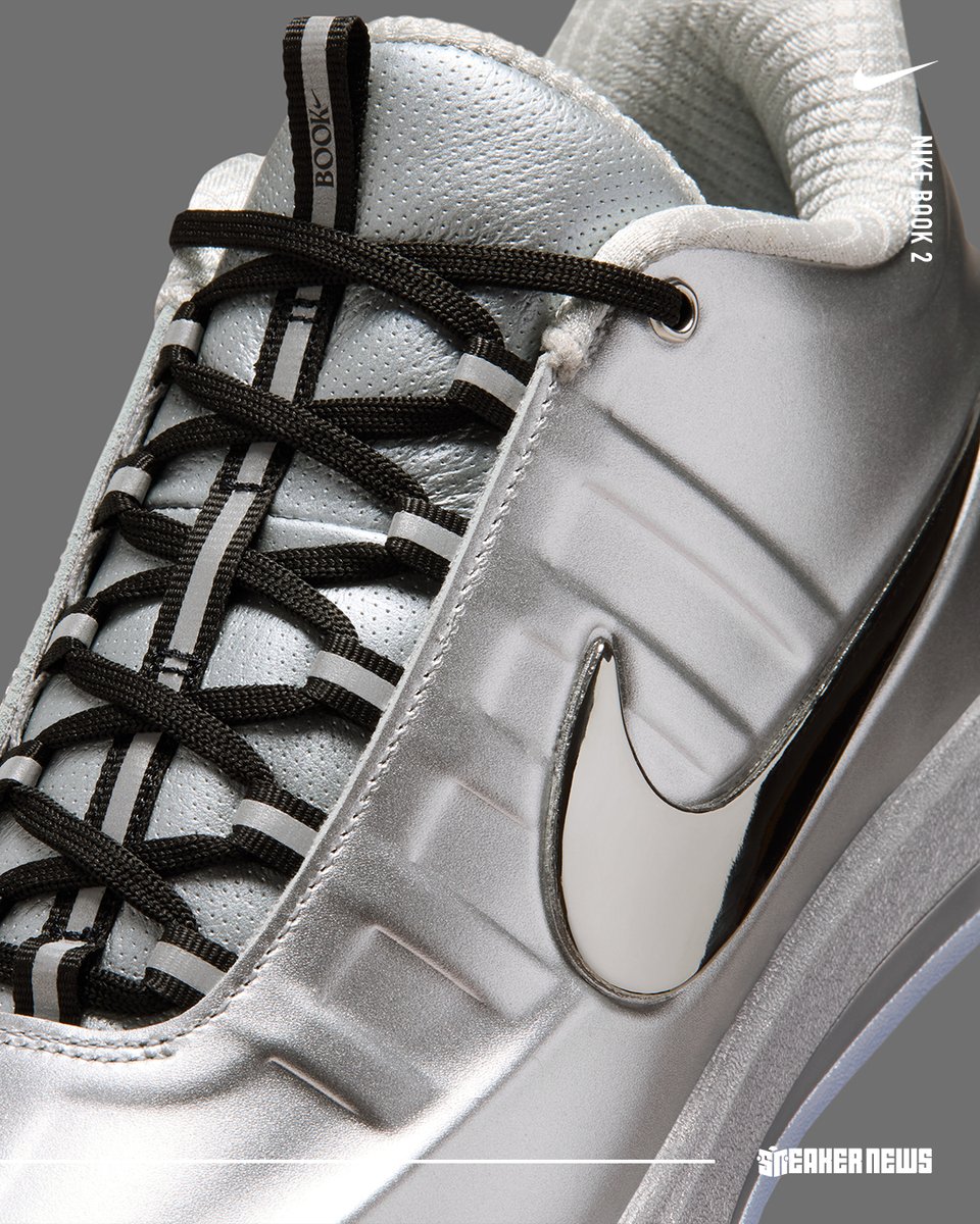 SneakerNews's tweet photo. Nike Book 2 "Iron Fist" 🥊 is inspired by the Joe Louis' "The Fist" statue in Detroit

Devin Booker's homage to his Michigan roots continues some some dope storytelling 

Full story: https://t.co/JAqG2nviQf https://t.co/64nzQGHNRS