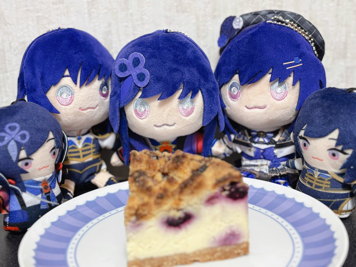 len_09120502's tweet photo. ぽんちゃんお誕生日おめでとう〜！
今年もケーキ作ってみました🫐
2026年もこうしてお祝いできてとっても��しいです！
これからも変わらず応援してます🫰
#ぽぽんと誕生クールだねい2026 https://t.co/DYsSHbFhSe