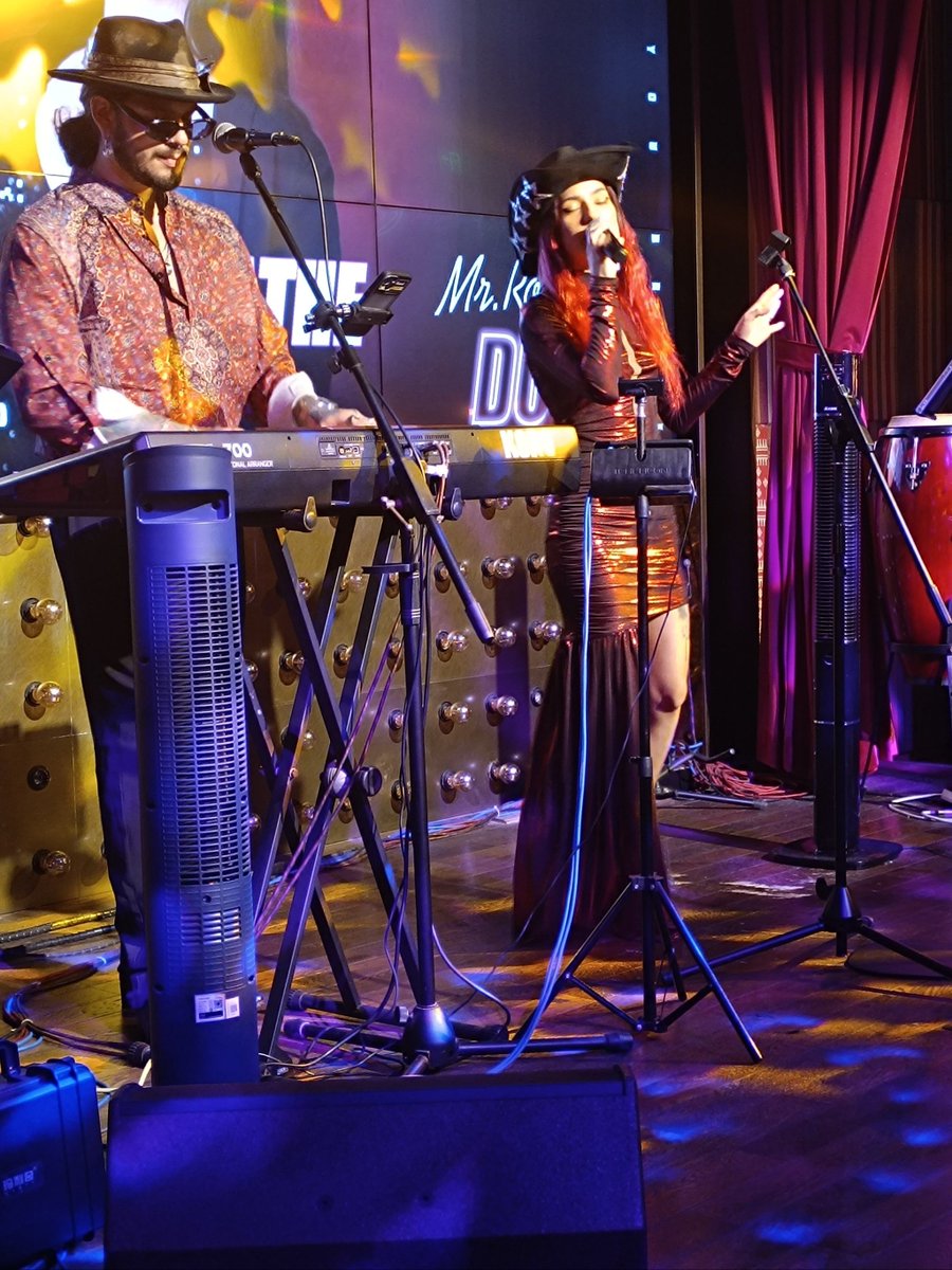 xCocabo's tweet photo. Just caught the most electrifying indie band set at the downtown music hall—every riff, every lyric hit so hard I’m still buzzing! Don’t miss their next show if they’re coming to your city! https://t.co/nIolWECU6c