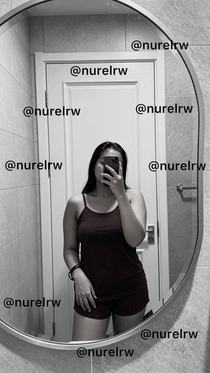nurelrw's tweet photo. hi. testing testing 😹 https://t.co/vSvWSCIwQS