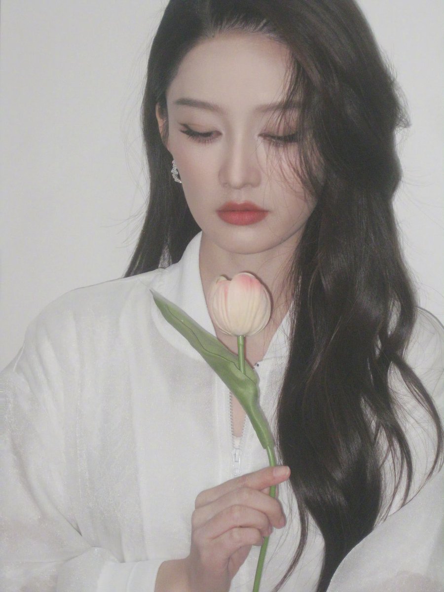 liqin_space's tweet photo. 260819 #Liqin weibo

“Not just on Qixi festival, but in every dawn and dusk”

#李沁 #이심
1/2 https://t.co/WdDRDw0KP1